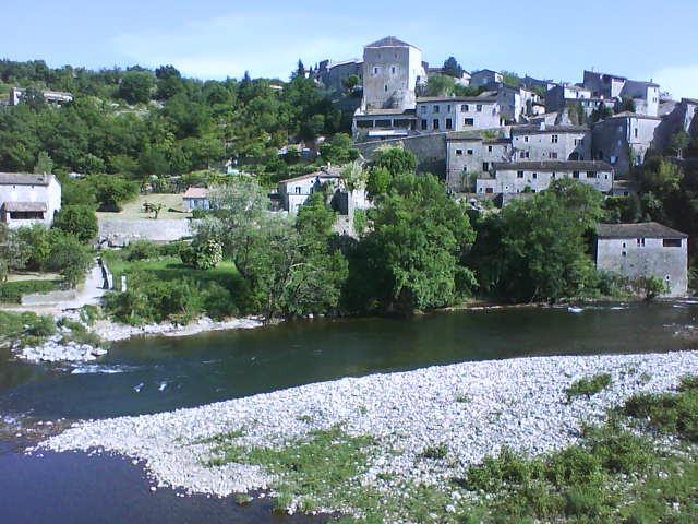Hôtel Le Passage de Vallon Vallon-Pont-dʼArc Exterior foto